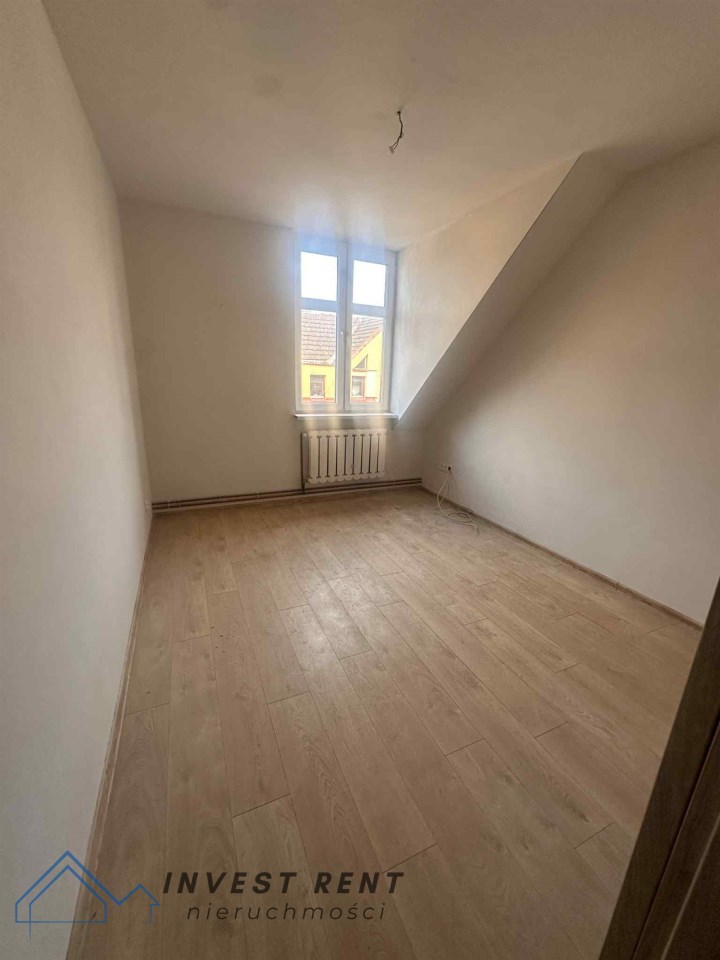 3 pokoje po kapitalnym remoncie w sercu Trzebiatów — miniatura 4