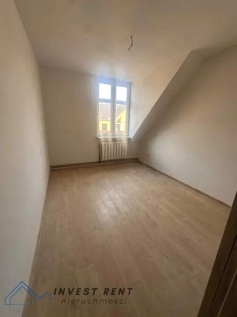 3 pokoje po kapitalnym remoncie w sercu Trzebiatów — miniatura 4